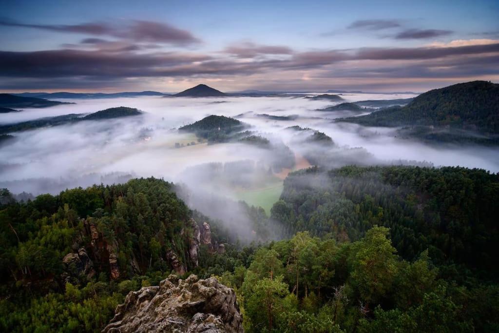 Tour Bohemian Switzerland דירה *